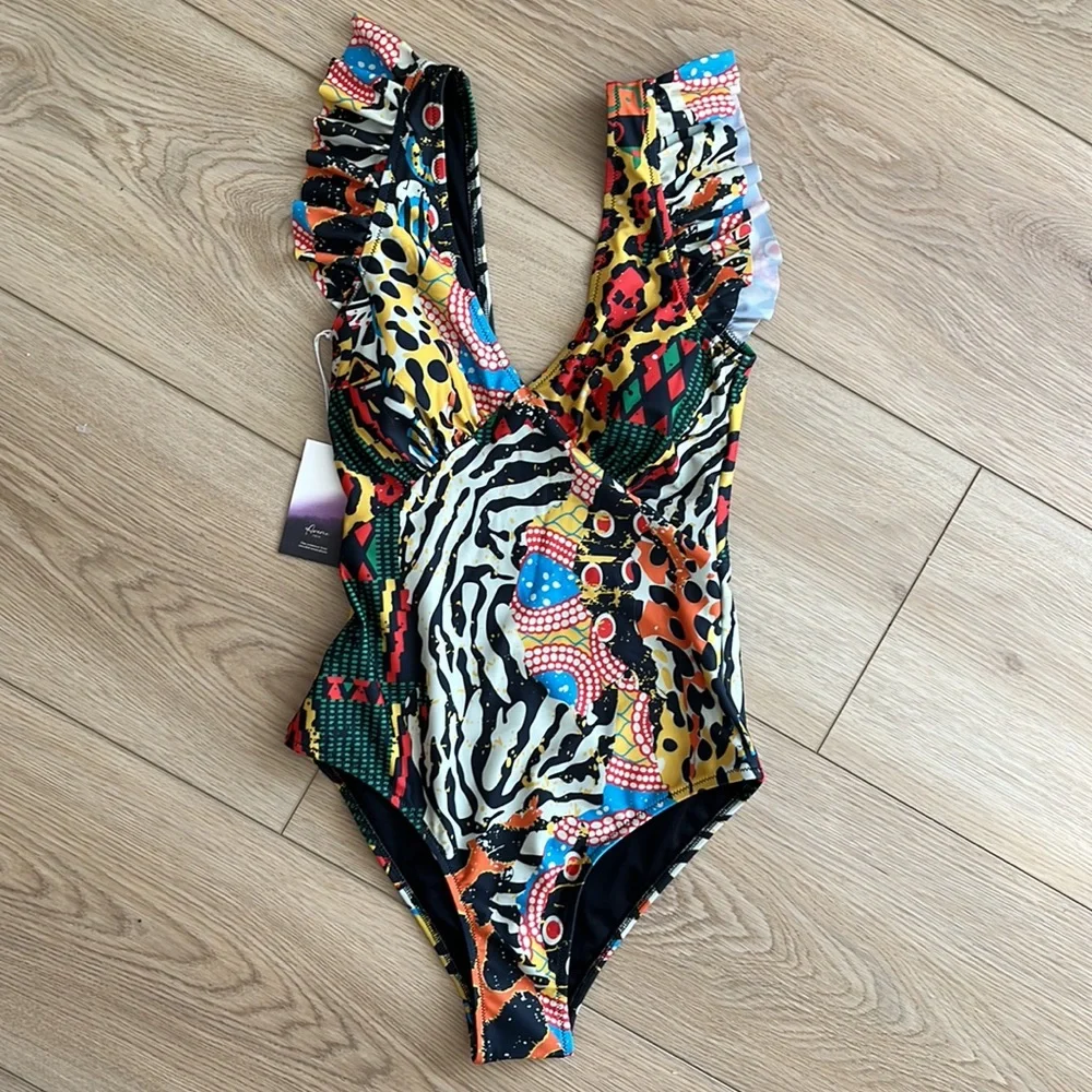 NWT Averie Harlow Plunge One Piece Ruffle Swimsuit | Wilde Print on Black - Picture 5 of 12